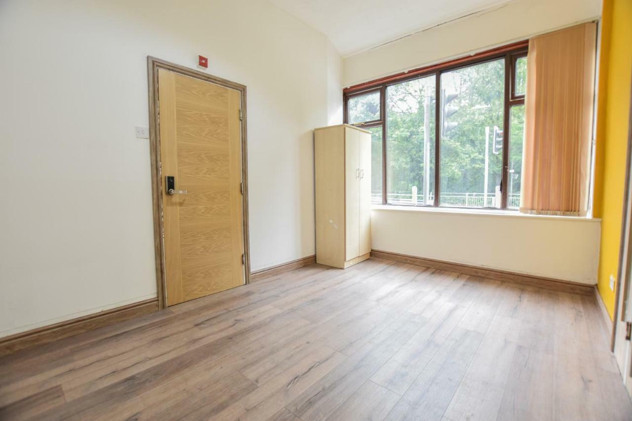 Regency Guesthouse Manchester North Екстер'єр фото