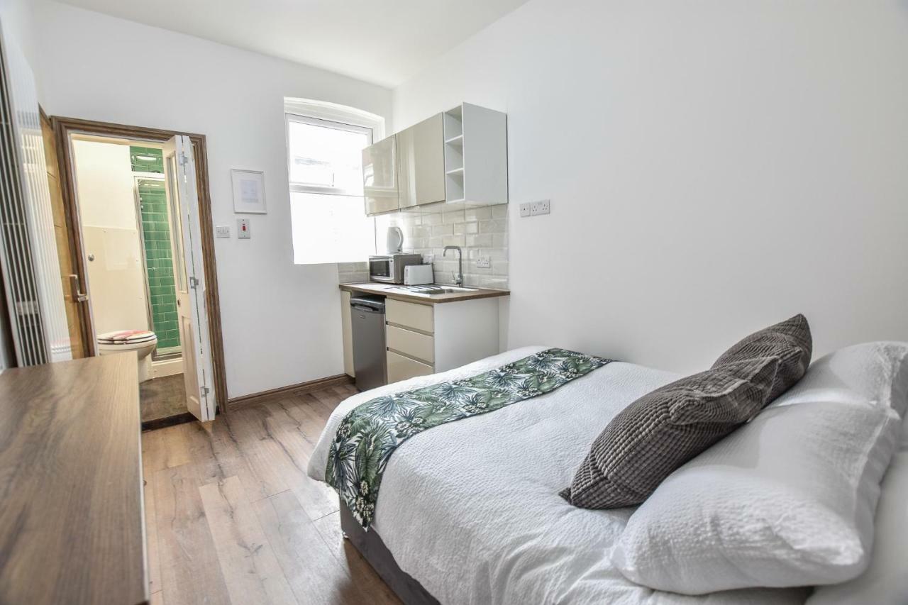 Regency Guesthouse Manchester North Екстер'єр фото