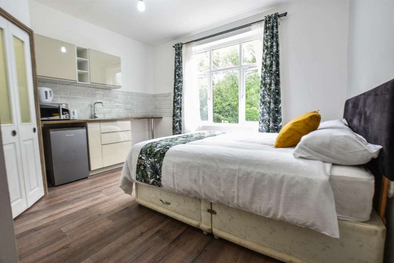 Regency Guesthouse Manchester North Екстер'єр фото