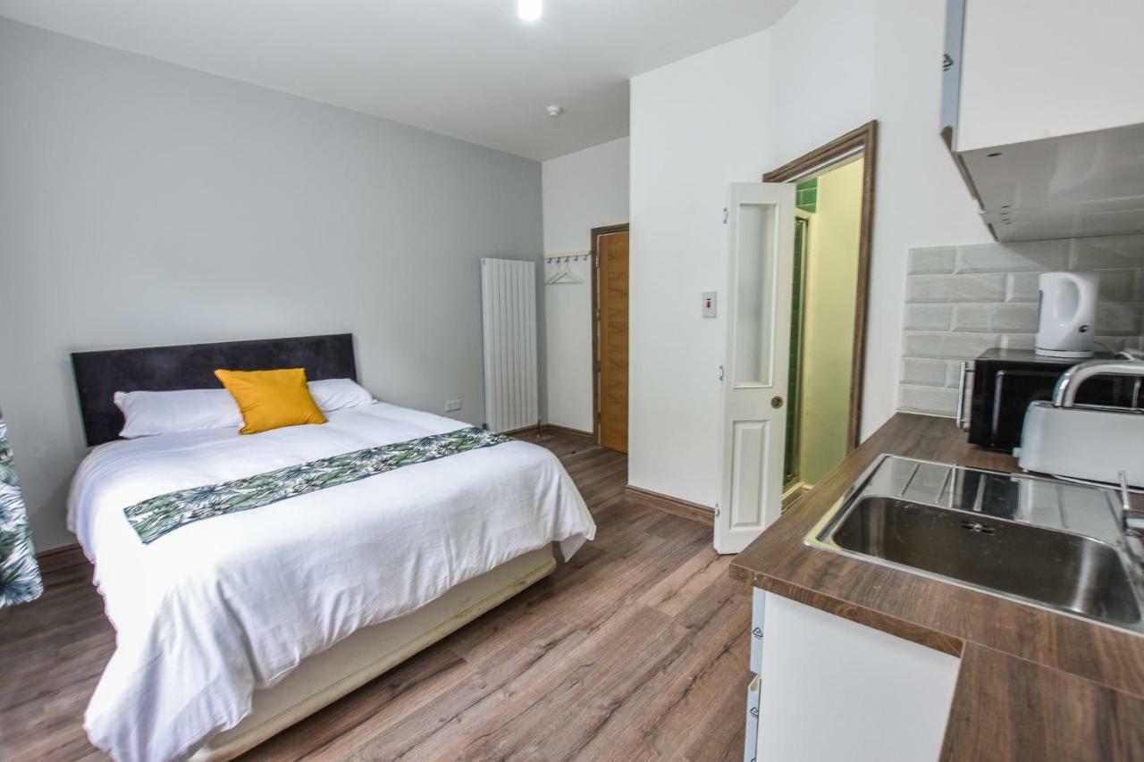Regency Guesthouse Manchester North Екстер'єр фото